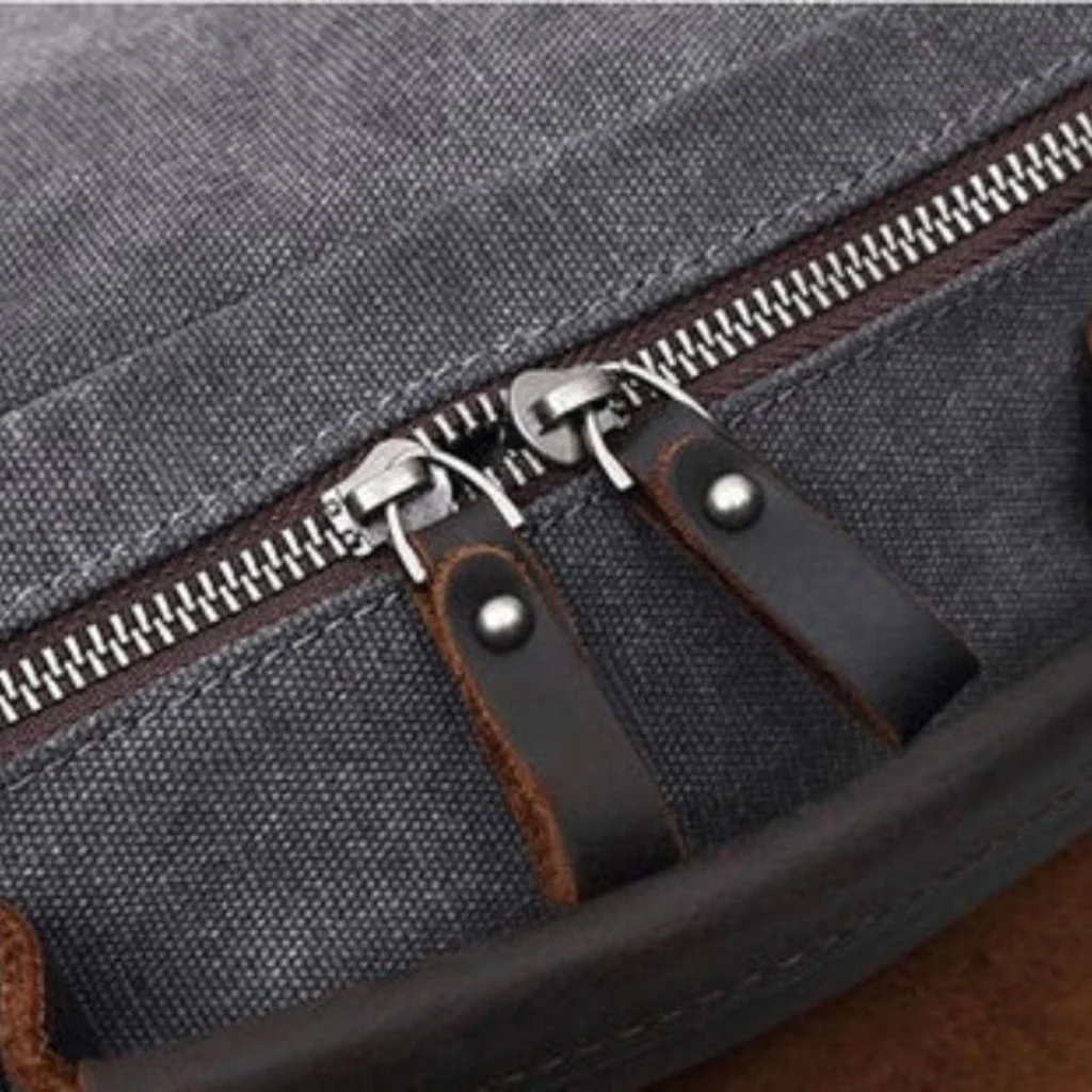Mochila Osorno — detalle de la cremallera