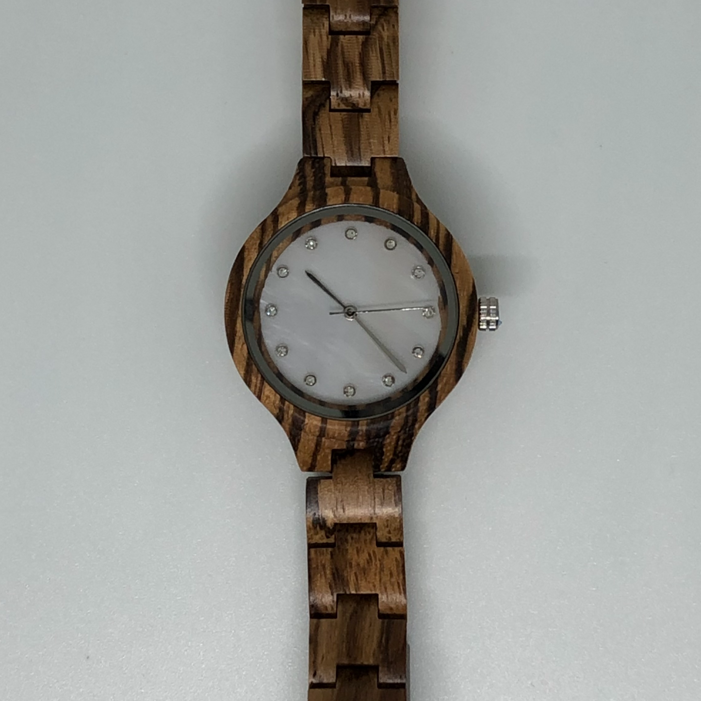 Reloj de madera Cochamó